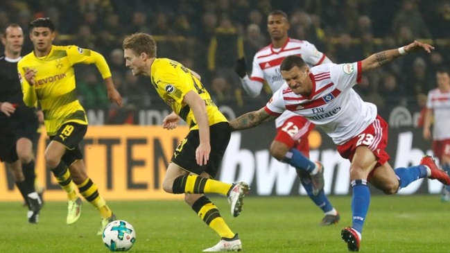 Borussia Dortmund sacó mínima ventaja sobre Atalanta como local en la Europa League