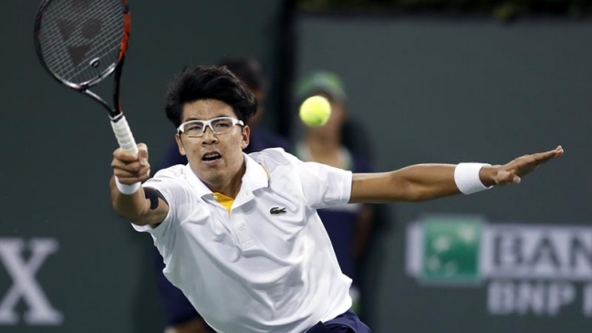 Hyeon Chung barrió a Pablo Cuevas en octavos de final de Indian Wells