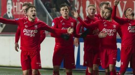 Twente con Cristián Cuevas en cancha rescató un empate pero sigue en lo hondo de la Eredivisie