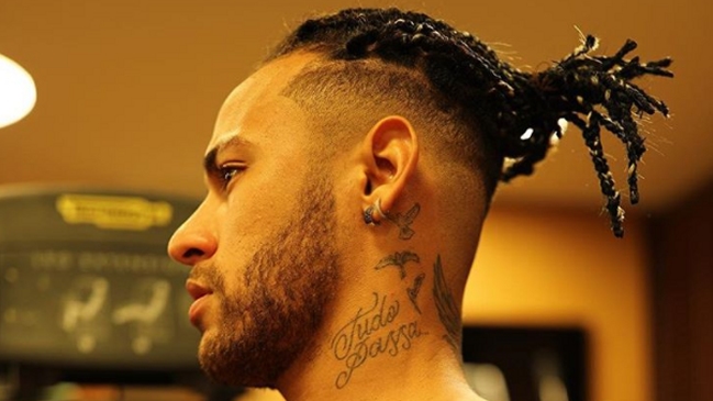 Neymar hizo furor en las redes con radical cambio de look