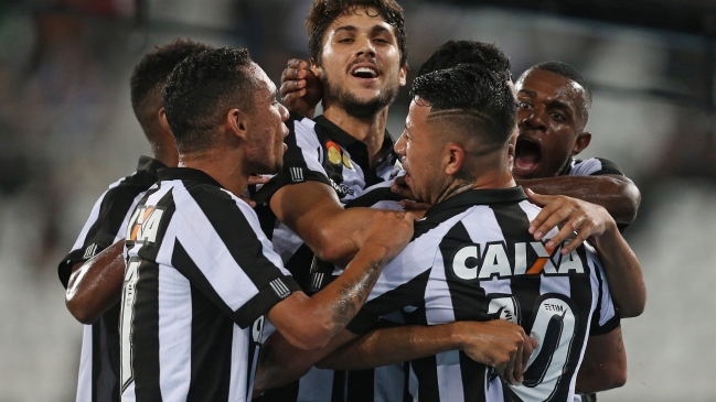 Botafogo de Leonardo Valencia avanzó a la final de la Taca Rio