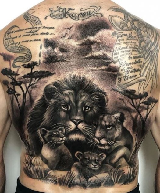 Fotos] Marcelo Díaz mostró cómo le quedó el tatuaje de león en su espalda -  