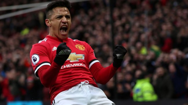 Alexis Sánchez se destapó en Manchester United y gestó el triunfo ante Swansea