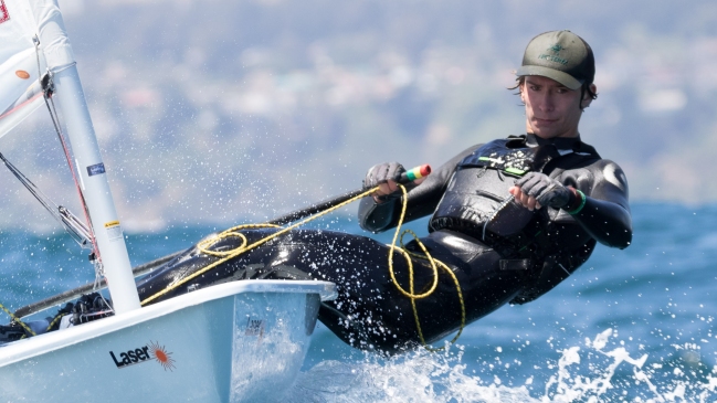 Velerista Clemente Seguel marcha 15° en la Flota de Bronce en España