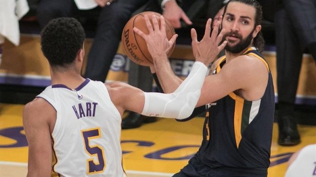 Utah Jazz venció a Lakers y aseguró su presencia en los play-offs de la NBA