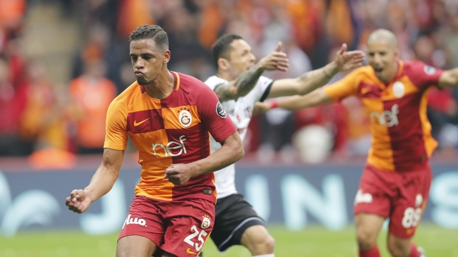 Besiktas de Gary Medel cayó con Galatasaray y perdió chance de ser líder en Turquía