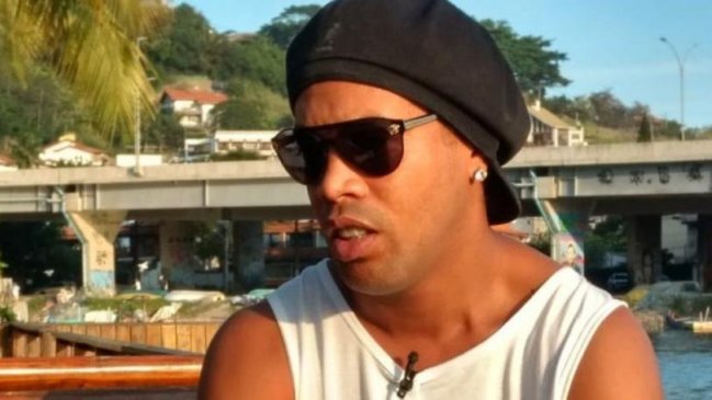 Ronaldinho desmintió boda con dos mujeres: "Es una mentira tremenda"