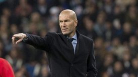 Presidente de Francia cree que Zidane debe "jugar un papel" en su país