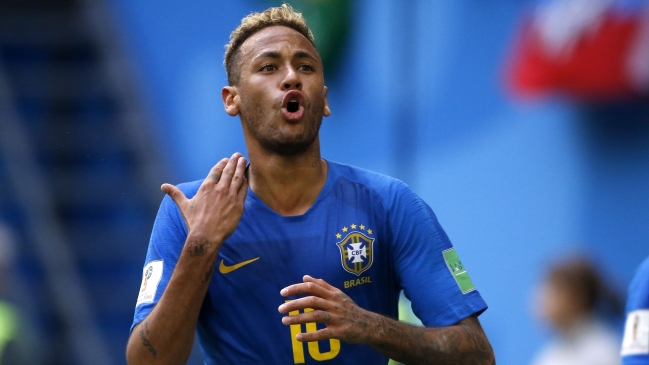 Brasil quiere evitar sorpresas y sellar su clasificación a octavos ante Serbia
