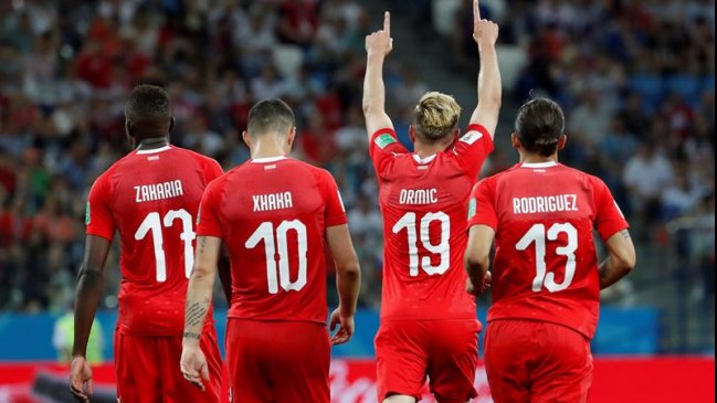 Suiza sufrió con un empate ante Costa Rica y accedió a octavos de como sublíder del Grupo E