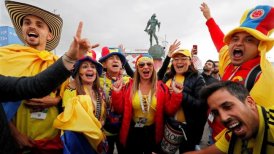 ¿Maldición o mufa? Hinchas colombianos llevaron lienzo contra Chile al duelo ante Inglaterra