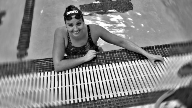Kristel Köbrich ganó medalla de oro en Torneo Pro Swim Series en Columbus