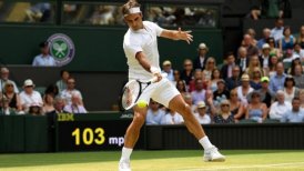 Roger Federer clasificó a los cuartos de final de Wimbledon por 16ª vez