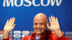 Infantino recordó ausencia de Chile para justificar aumento de participantes en el Mundial