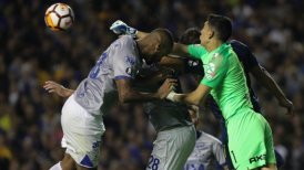 Conmebol anuló polémica expulsión del zaguero de Cruzeiro Dedé y podrá jugar contra Boca