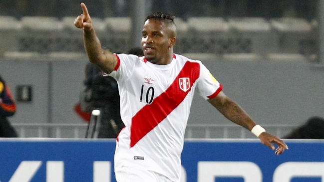 Jefferson Farfán se perderá el amistoso ante Chile por lesión