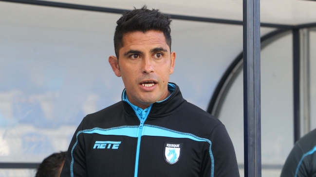 Deportes Iquique desvinculó al técnico Miguel Riffo