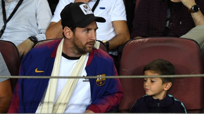 ¿Fanático de su archirrival? El sorpresivo dibujo que recibió Lionel Messi por parte de su hijo