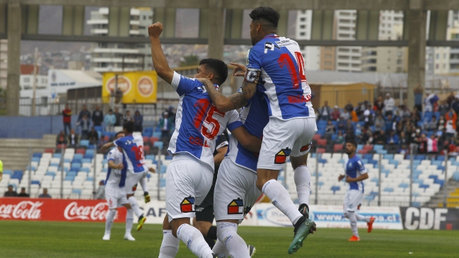 Deportes Antofagasta buscará aferrarse a la parte alta del torneo ante un necesitado Everton