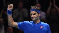 Roger Federer doblegó a Kevin Anderson y pasó a semifinales del Masters de Londres