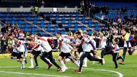 Jugadores de River cantaron contra Angelici y Macri en el camarín del "Bernabéu"