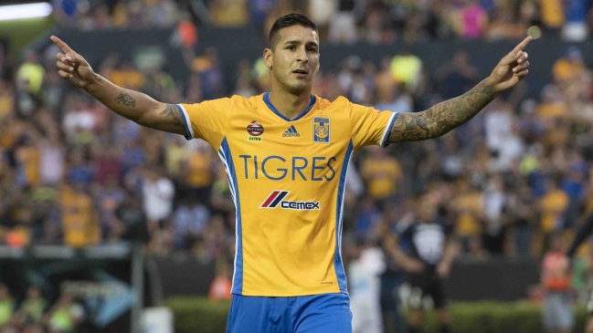 Ismael Sosa decidió dejar Tigres para volver a Pumas