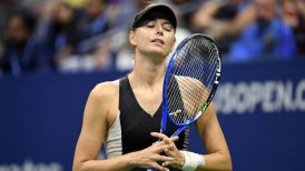 Maria Sharapova se retiró en los cuartos de final en Shenzhen