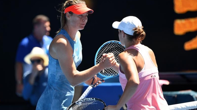 Maria Sharapova y Angelique Kerber fueron eliminadas en el Abierto de Australia