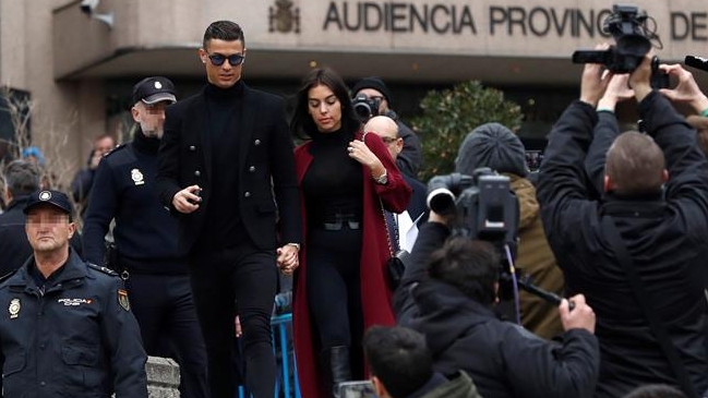 Cristiano Ronaldo fue condenado a 23 meses de cárcel y a pagar 18,8 millones de euros
