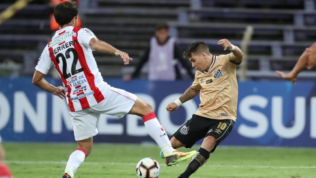 Santos de Sampaoli igualó con River Plate de Uruguay en su estreno por la Sudamericana