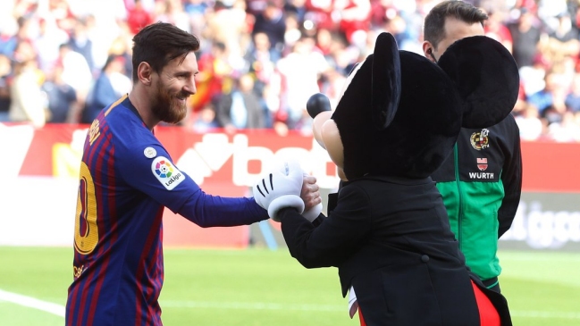 El horrendo Mickey Mouse que desató las burlas contra Messi en redes sociales