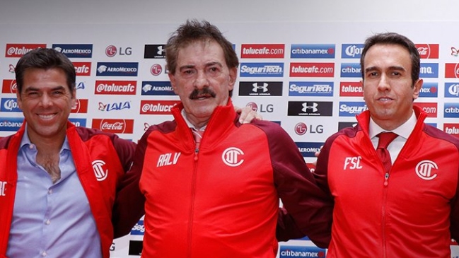 Ricardo La Volpe es el nuevo entrenador de Osvaldo González en Toluca