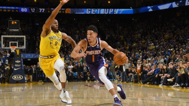 Phoenix Suns sorprendió a Golden State Warriors y lo derrotó a domicilio en la NBA