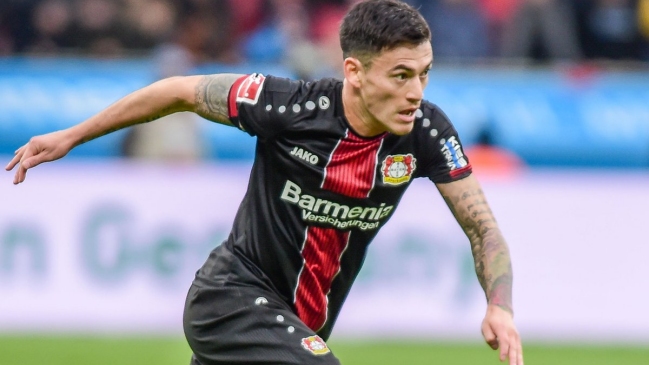 Aránguiz estuvo desde el arranque en derrota de Bayer Leverkusen ante Werder Bremen