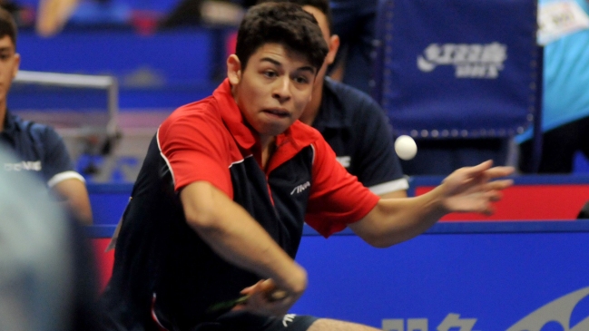 Nicolás Burgos, el chileno que brilló en el Sudamericano Juvenil de tenis de mesa