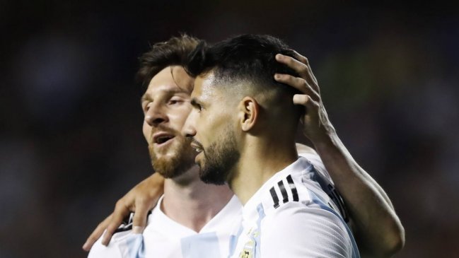 Messi y Agüero destacan en la nómina preliminar de Argentina para la Copa América