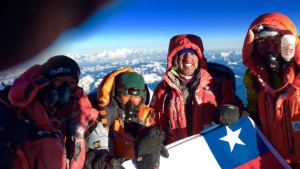 La odisea de Hernán Leal que lo llevó hasta la cumbre del monte Kangchenjunga en Nepal