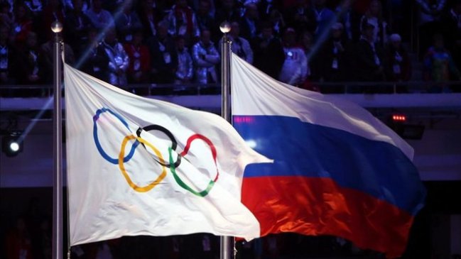 Federación Rusa de Atletismo descalificó a dos deportistas por dopaje