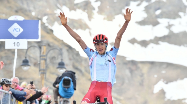 Ilnur Zakarin ganó en solitario la 13ª etapa del Giro