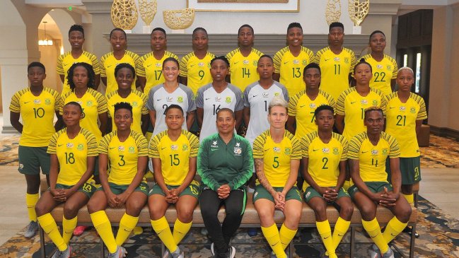 Sudáfrica pagará lo mismo a sus selecciones femenina y masculina de fútbol