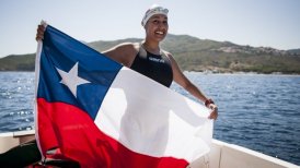 Nadadora nacional Bárbara Hernández hizo historia al cruzar el Canal de Catalina
