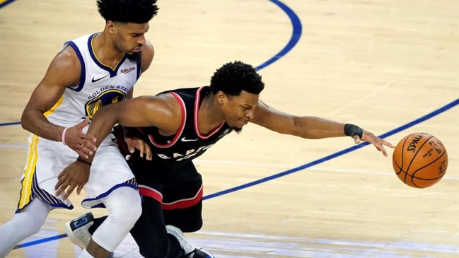 Golden State Warriors y Toronto Raptors miden fuerzas en la cuarta final de la NBA