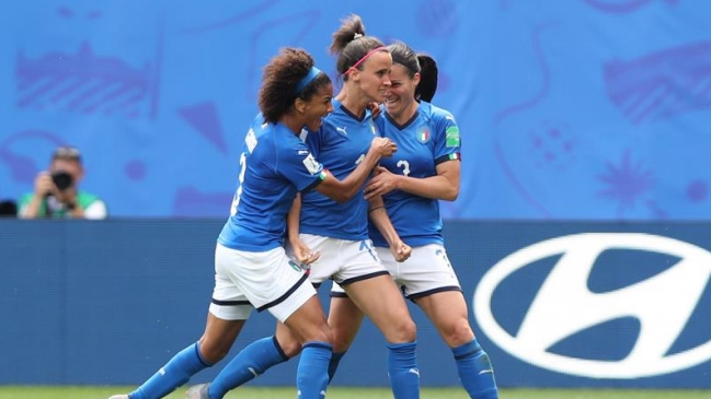 Italia se llevó un agónico triunfo ante Australia en el Mundial Femenino
