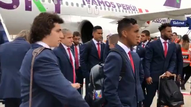 Perú partió a Brasil para preparar su debut el sábado en la Copa América