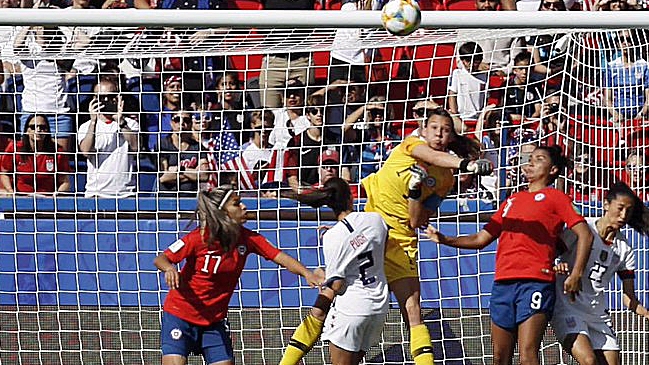 Christiane Endler fue elegida como la mejor jugadora del partido ante Estados Unidos