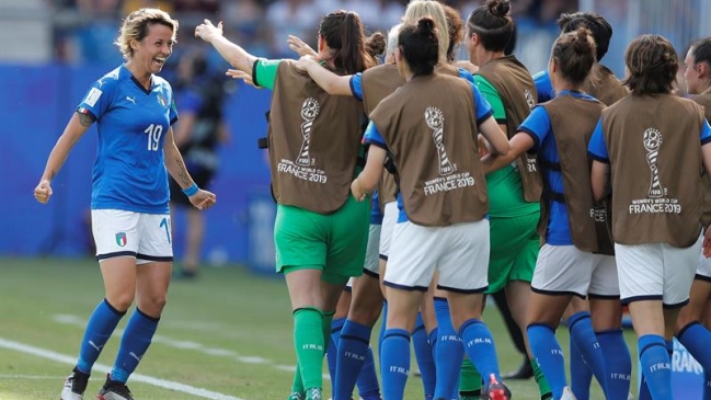Italia superó a China y avanzó a cuartos de final en el Mundial Femenino