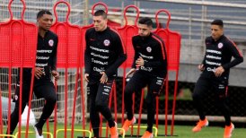 Plantel de la Roja tuvo control antidopaje este lunes de cara al duelo ante Perú