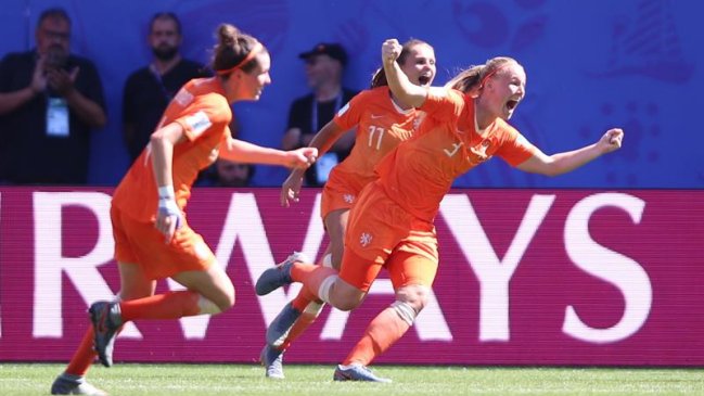 Holanda y Suecia se citan en un duelo que define a la segunda finalista del Mundial Femenino