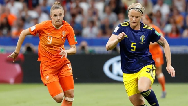 Holanda y Suecia chocan en Lyon en busca del segundo boleto a la final del Mundial Femenino