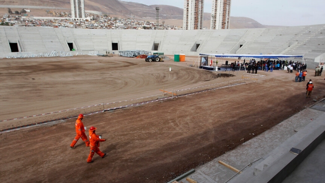 Seremi de Obras Públicas anunció que entrega de Estadio Tierra de Campeones sufrirá retraso